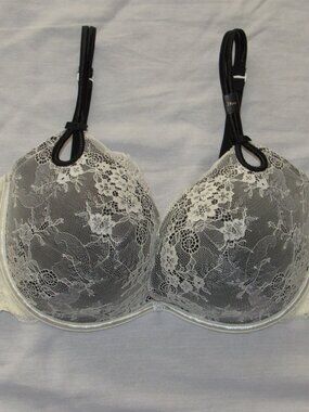 NEW Victoria Secret SEXY LITTLE THINGS Ivory Lace Push Up Padded Bra 38DD